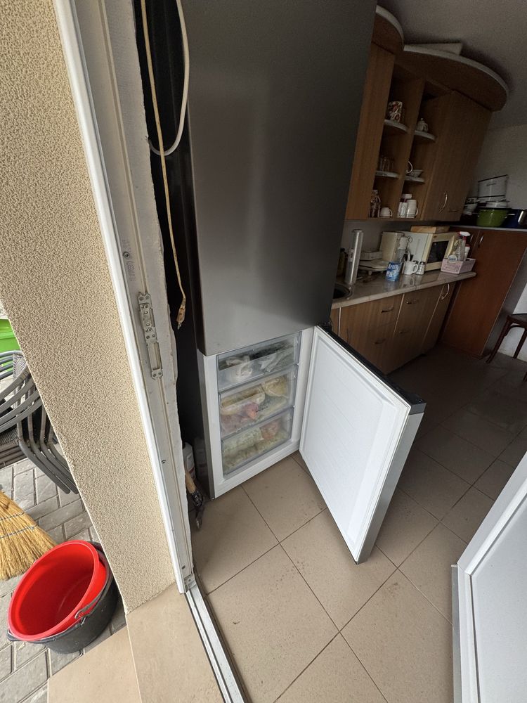 Frigider Gorenje 2 m de 330 l