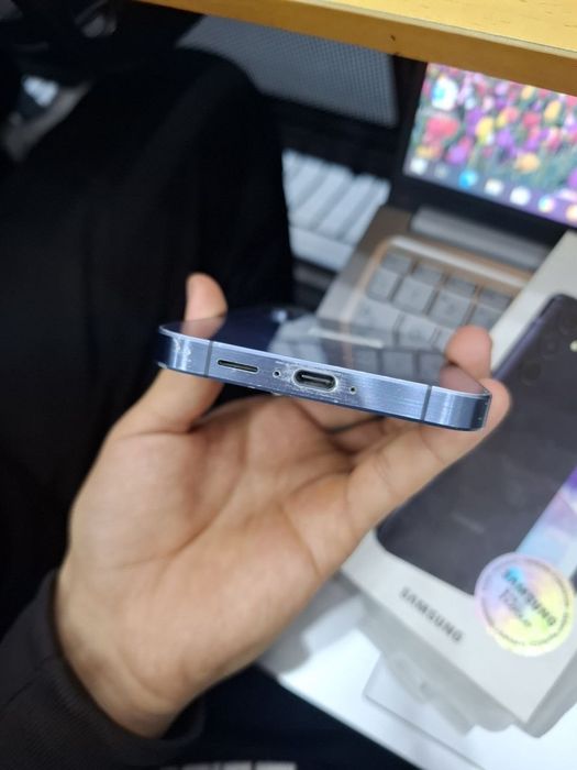 Samsung Galaxy A55 5g ideal