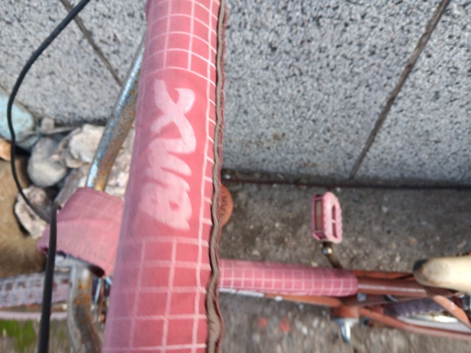 Продавам старинен велосипед BMX