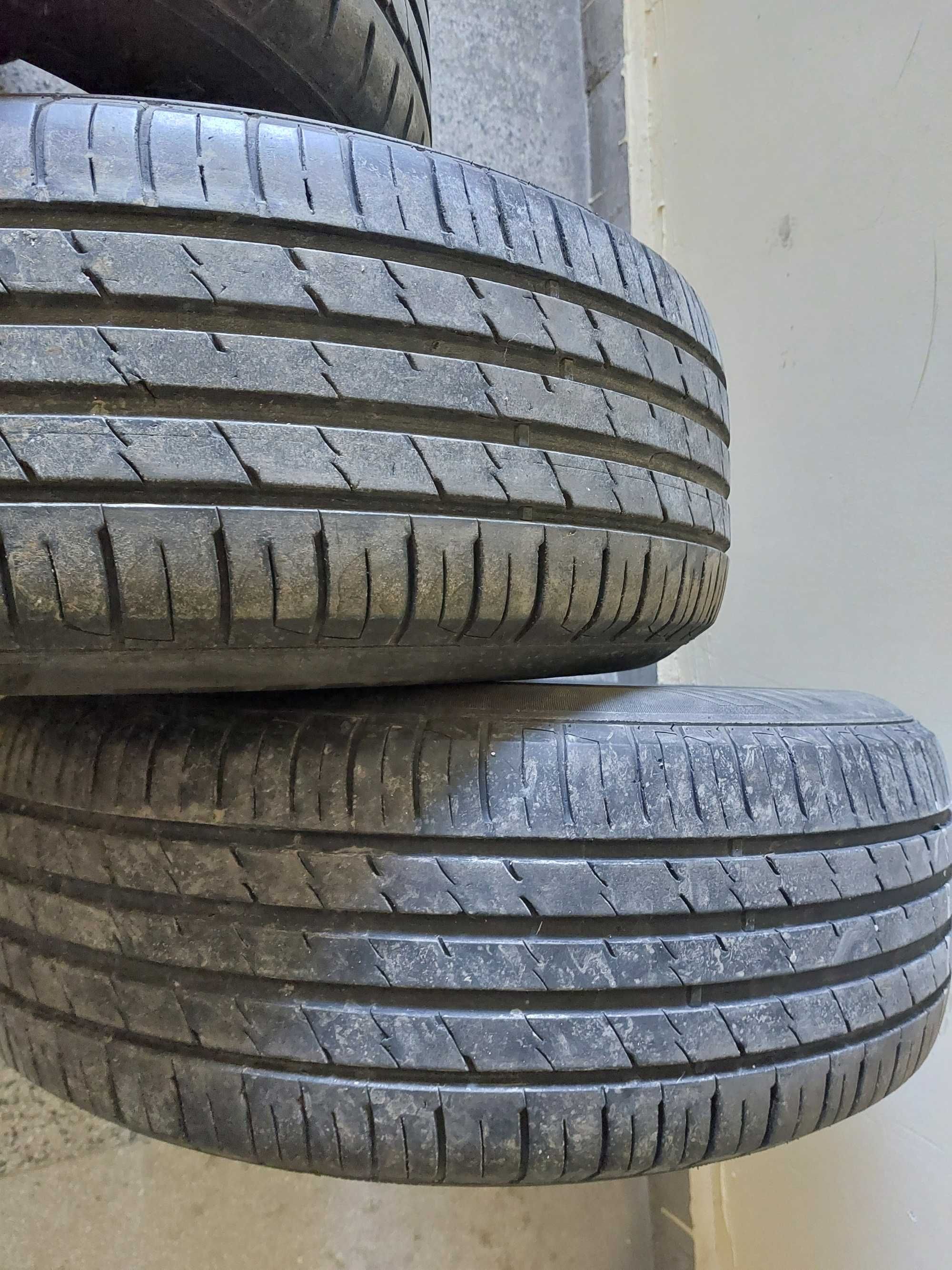 Летни SUV гуми 4 бр., 235/65 R17