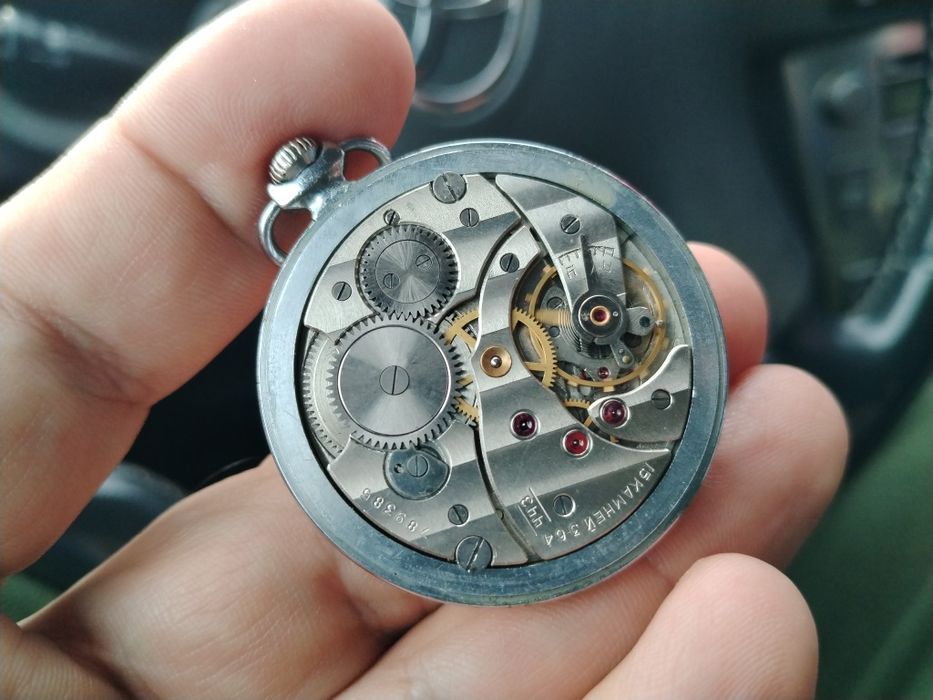 Стар руски джобен часовник Мълния