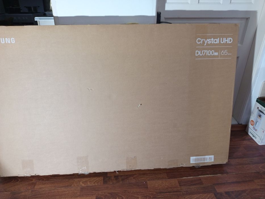 SAMSUNG 4K 65 inch