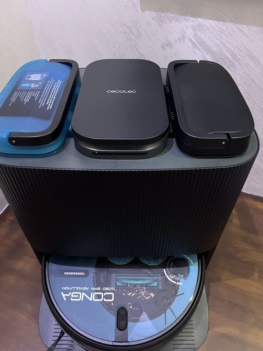 Robot aspurator cu mop conga 11090 spin revolution