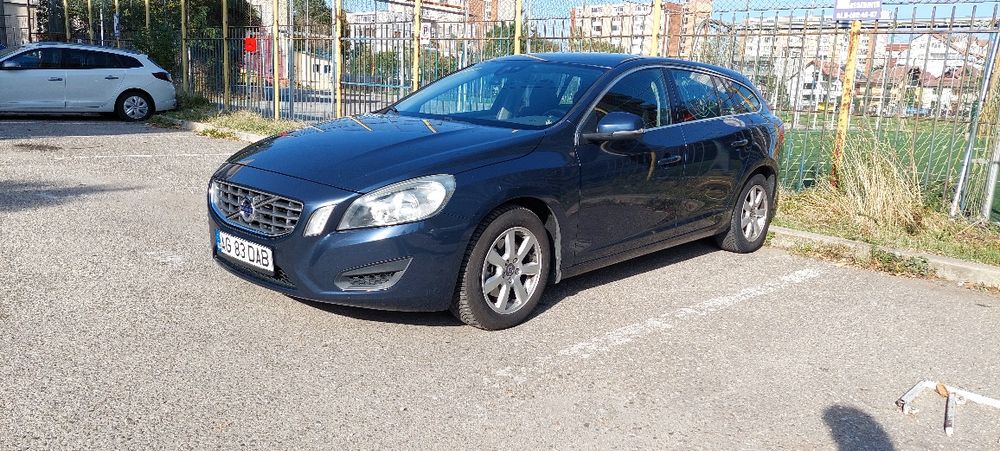 Volvo V60 2012 automata