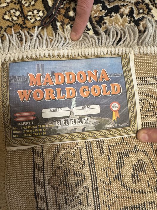 Продается ковер ширина 2.85 метра длинна 4 метра