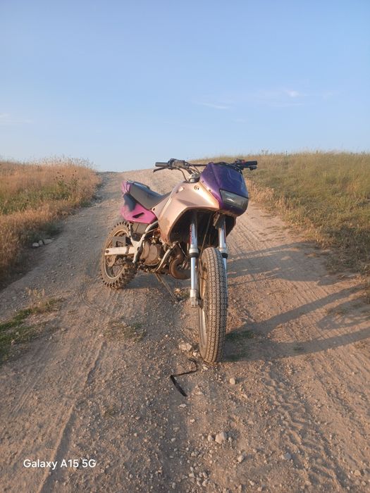 Априлия пегасо 125