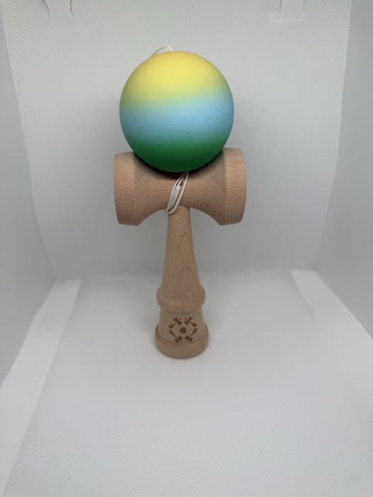 Kendama premium cu grip