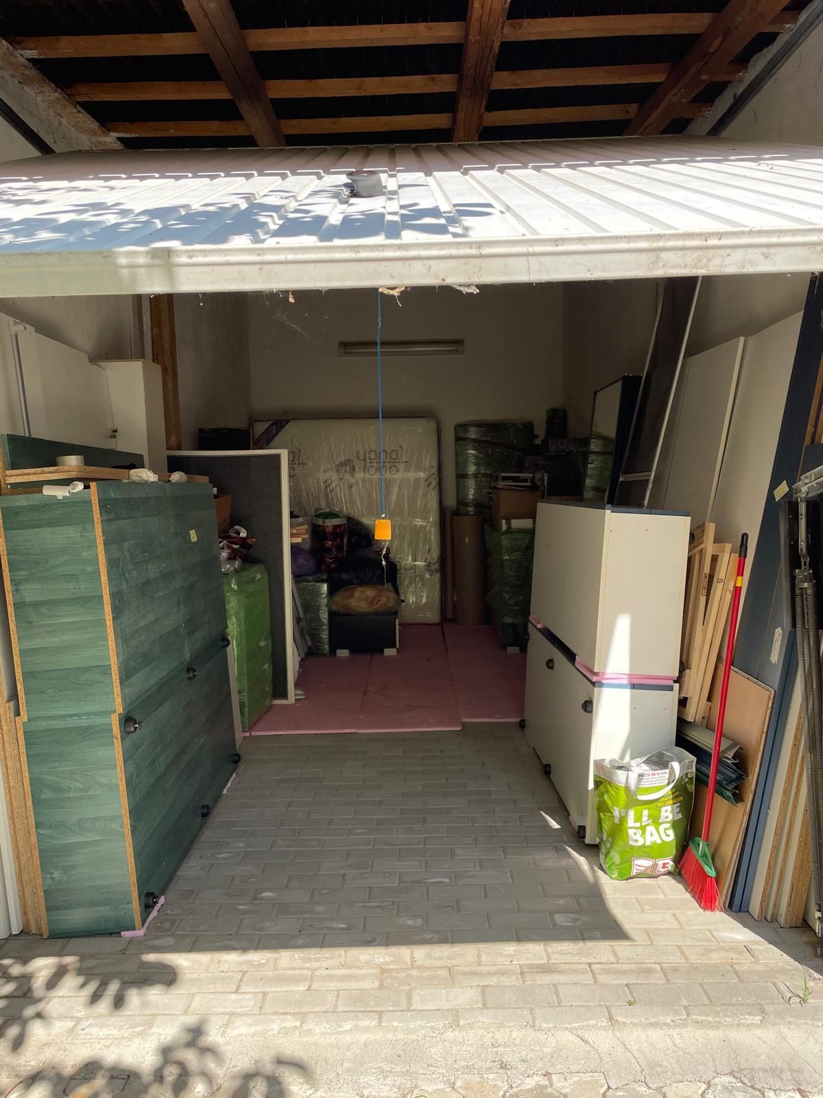 Servici mutari transport marfa