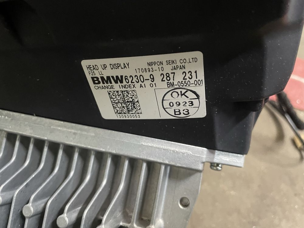 Километраж/ хед ъп БМВ Х3, Ф25 (6WA, head up bmw f25)