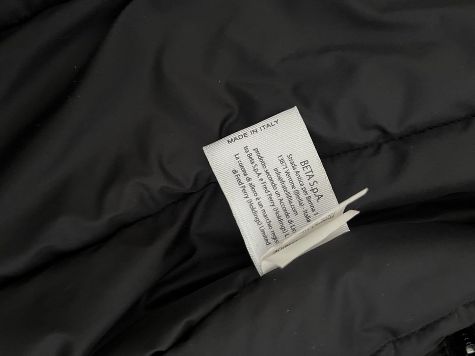 Geaca jacheta barbati marca Fred Perry(nu Gas, levis, guess) marimea S