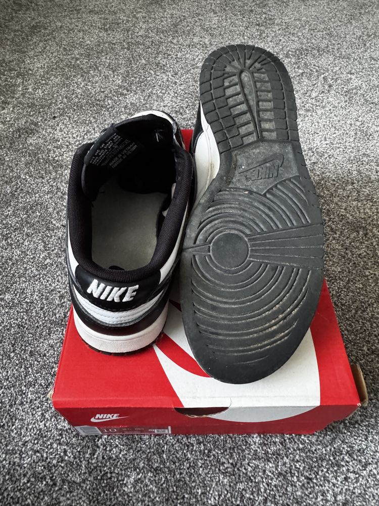 Adidasi panda dunk