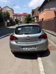 Opel Astra J 2011