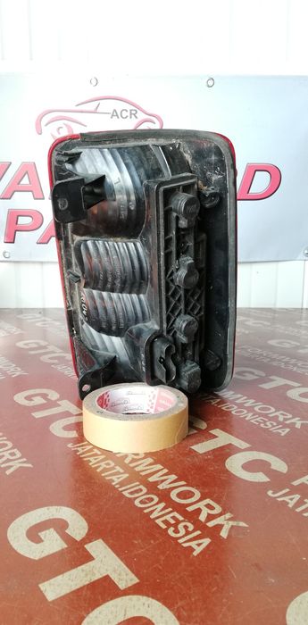 Ляв стоп VW Caddy 2010-2015