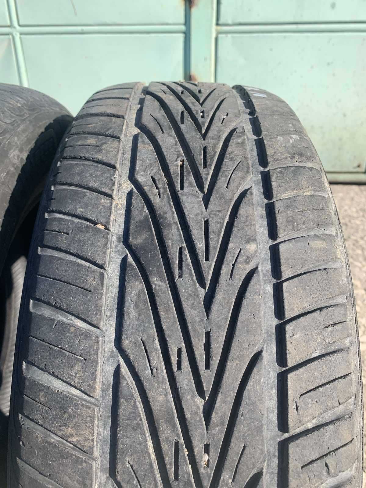 4 броя Летни гуми Vredestein 205/60 R15 Dot DV61 ном 76