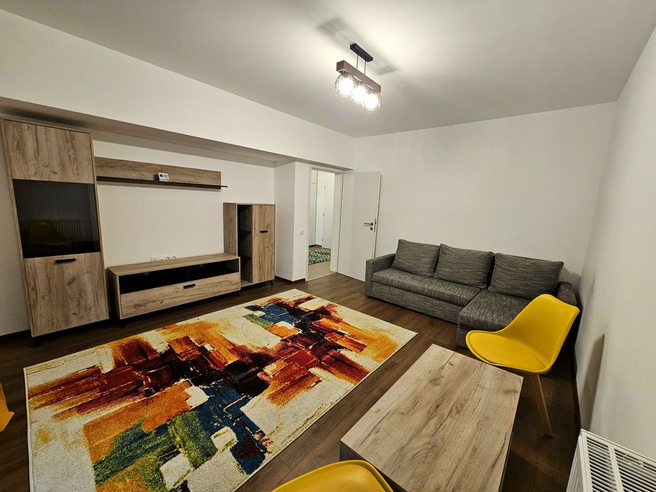 Garsoniera Coresi Qualis 2 De Inchiriat