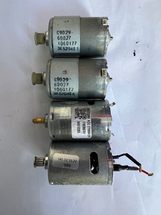 Motoraș motor, 16,4 volți, și altele 3 de 18 volți. Funcționale