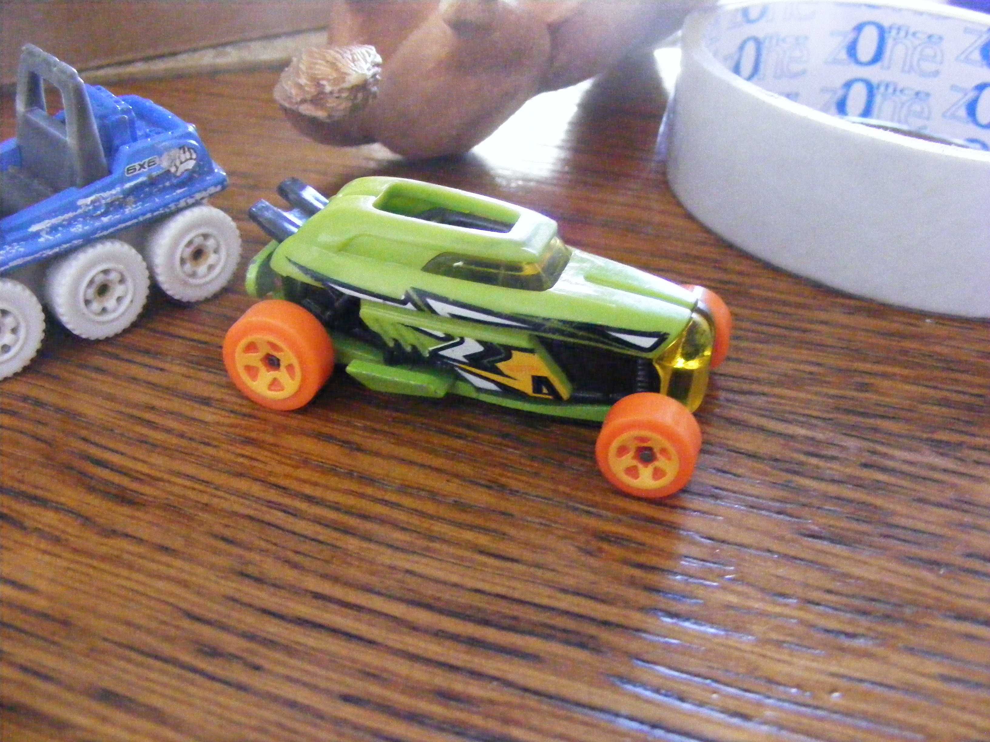 Метални колички Matchbox, hot wheels