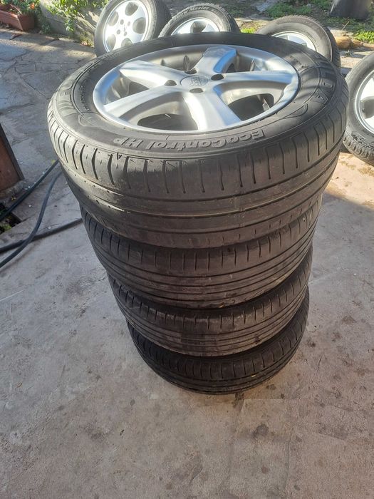 Джанти за Опел  4×100 със метални винтили.