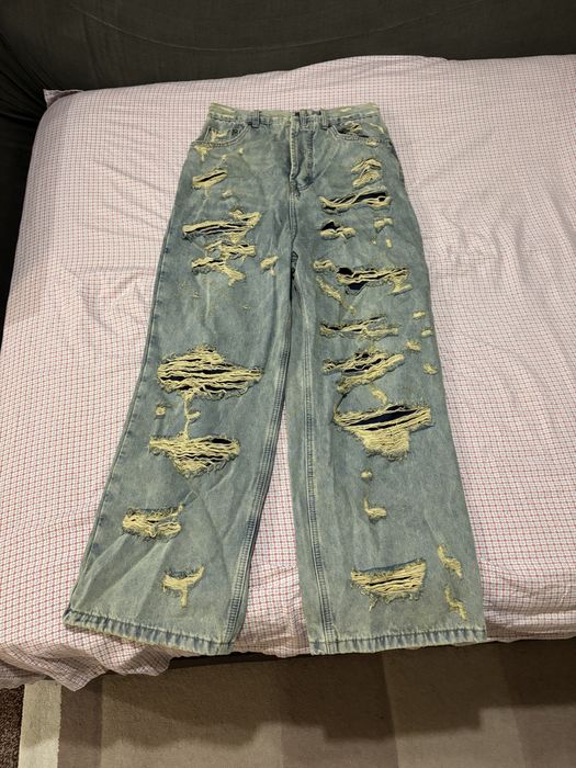 Balenciaga distressed дънки