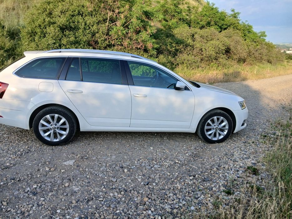 Skoda octavia 2019 full led