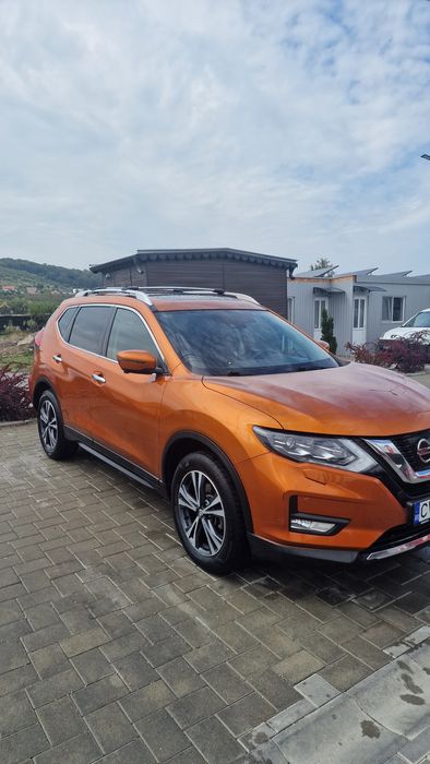 Nissan X - Trail