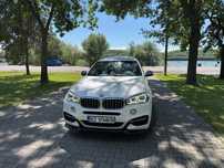 Vând BMW X6 M50d alb perlat
