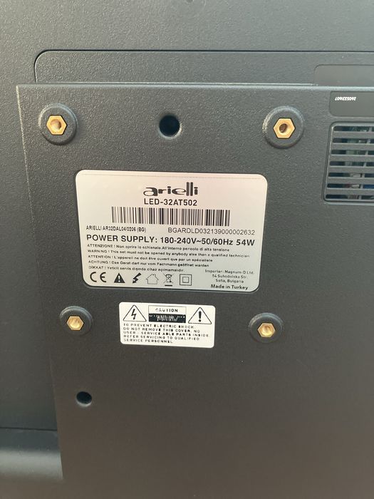 Телевизор Аrieli  Led 32””  -за части