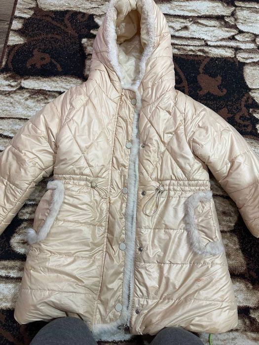 Куртка и тренч для девочек