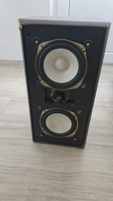 Boxe de podea Sony SS-S9 6 Ω