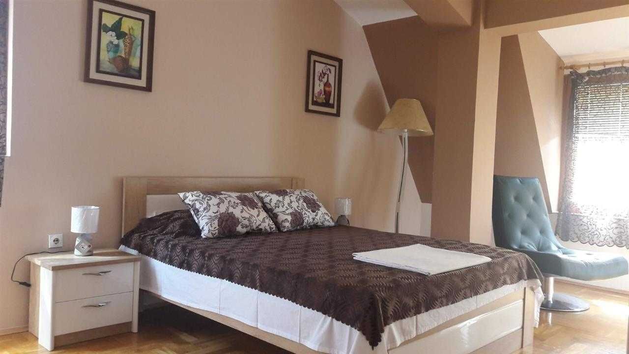 Дава се под наем Двустаен апартамент в София, Зона Б-5 - 57 кв.м за 561 € - Снимка #2