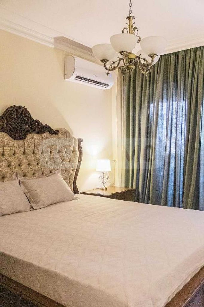 Дава се под наем Двустаен апартамент в Варна, Център - 82 кв.м за 1000 € - Снимка #7