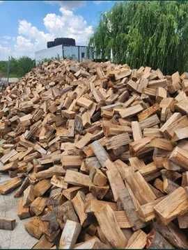 Lemne de foc la ofertă – palet și tonă