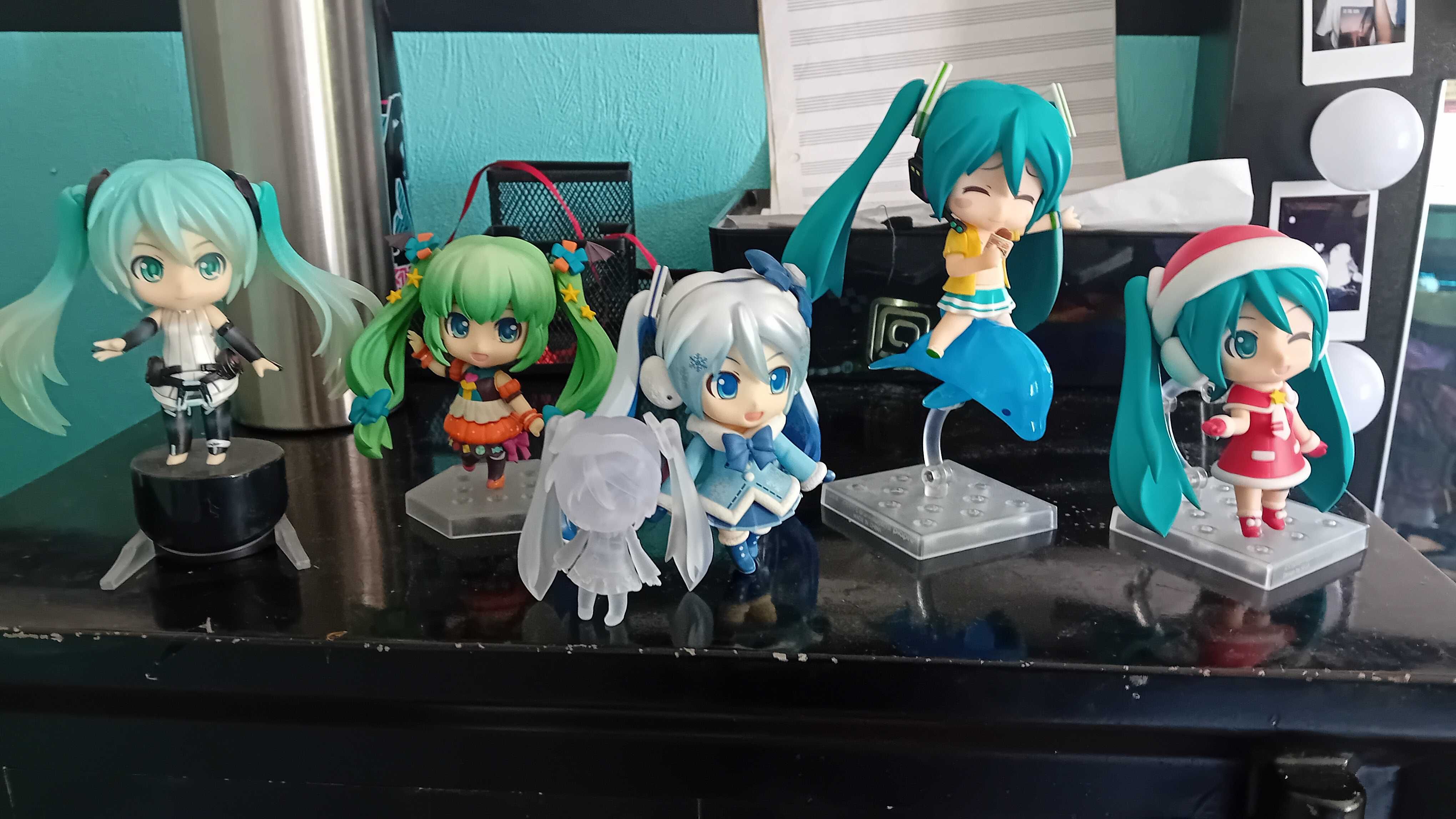 Хатсуне Мику Нендороид фигури Hatsune Snow Miku Nendoroid