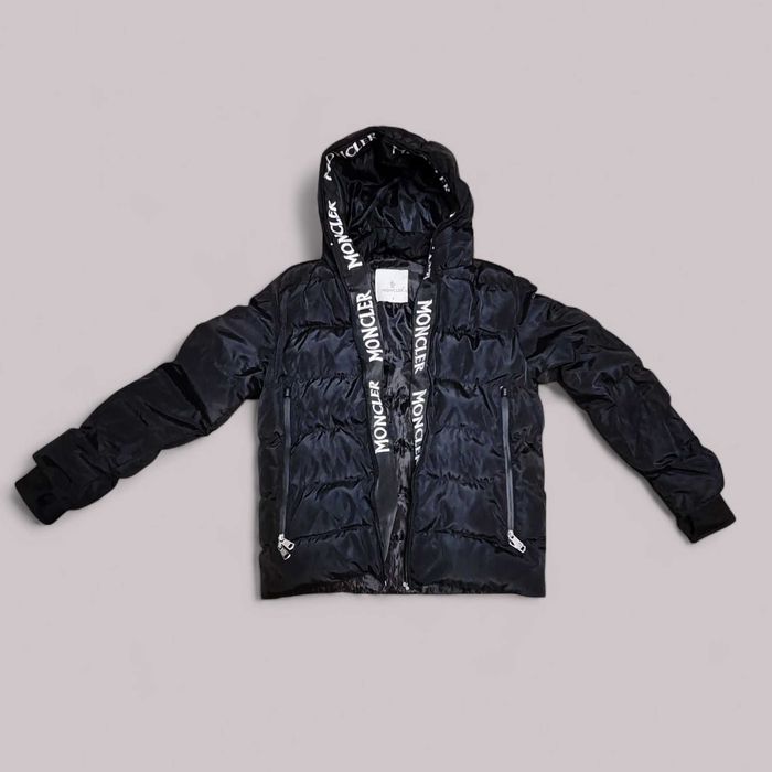 Geaca Moncler neagra