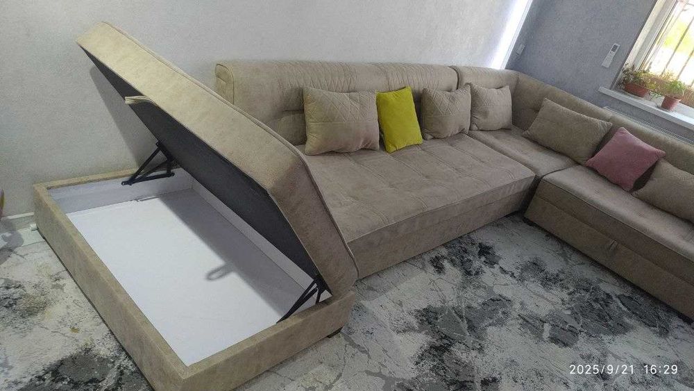 Диван мягкий уголный раскладной и будеть 2х спалный Divan