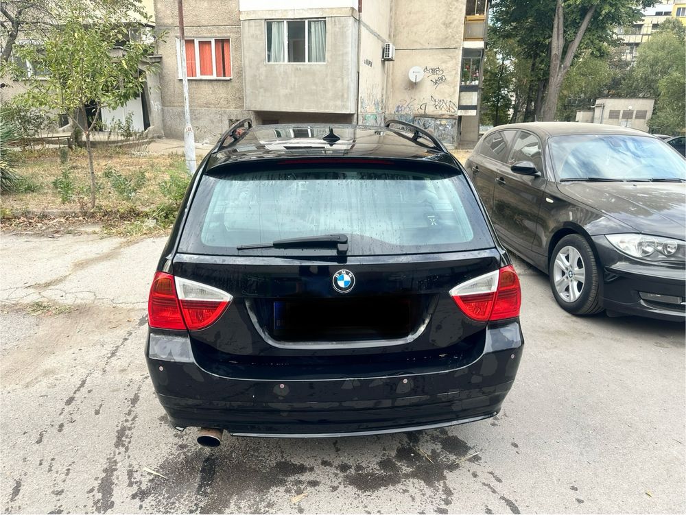 BMW 318D E91 много добър автомобил