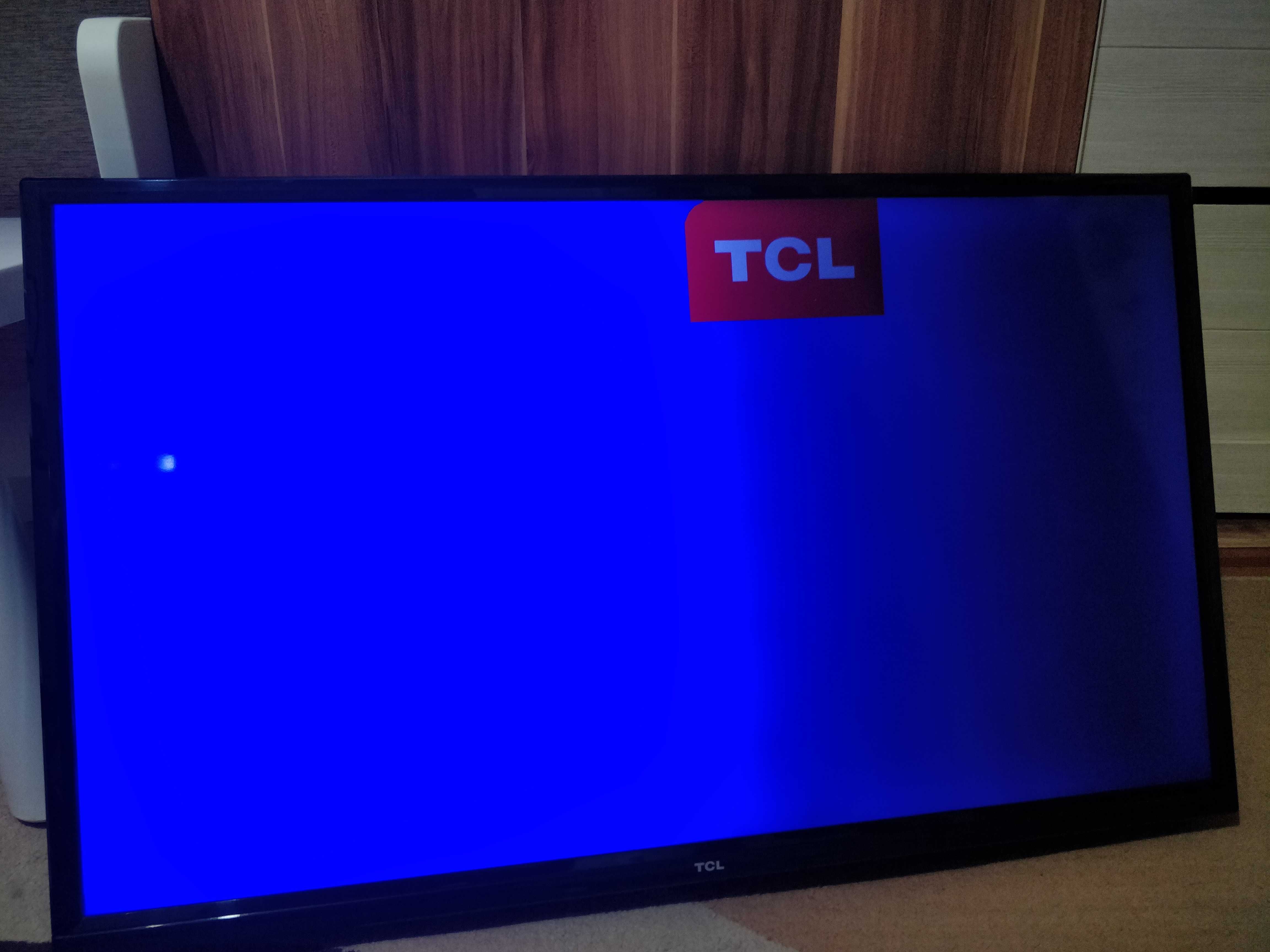 Телевизор TCL 42"