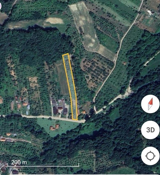 Teren intravilan cu livada