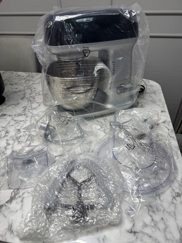 Robot NOU de bucătărie retro collection gorenje