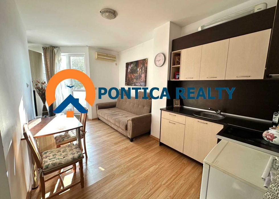 Продава се Двустаен апартамент в к.к. Слънчев бряг - 50 кв.м за 1280 €/кв.м - Снимка #6