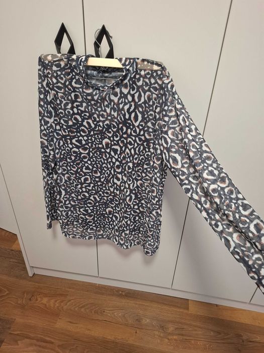 Bluză nouă C&A marimea XL