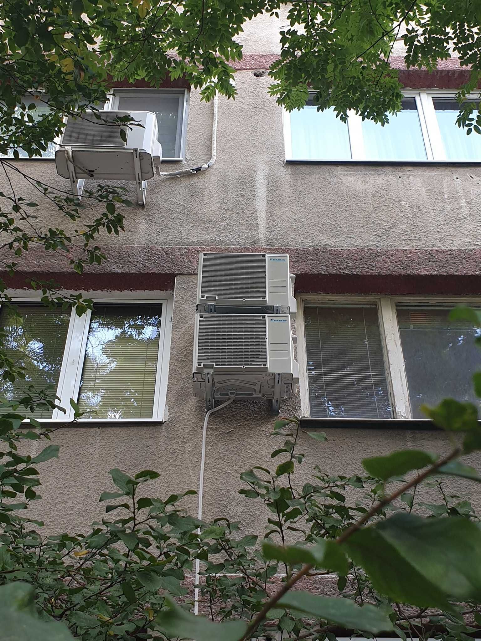 Хиперинверторен климатик Daikin FTXM25R/RXM25R, Perfera, 9000 BTU A+++
