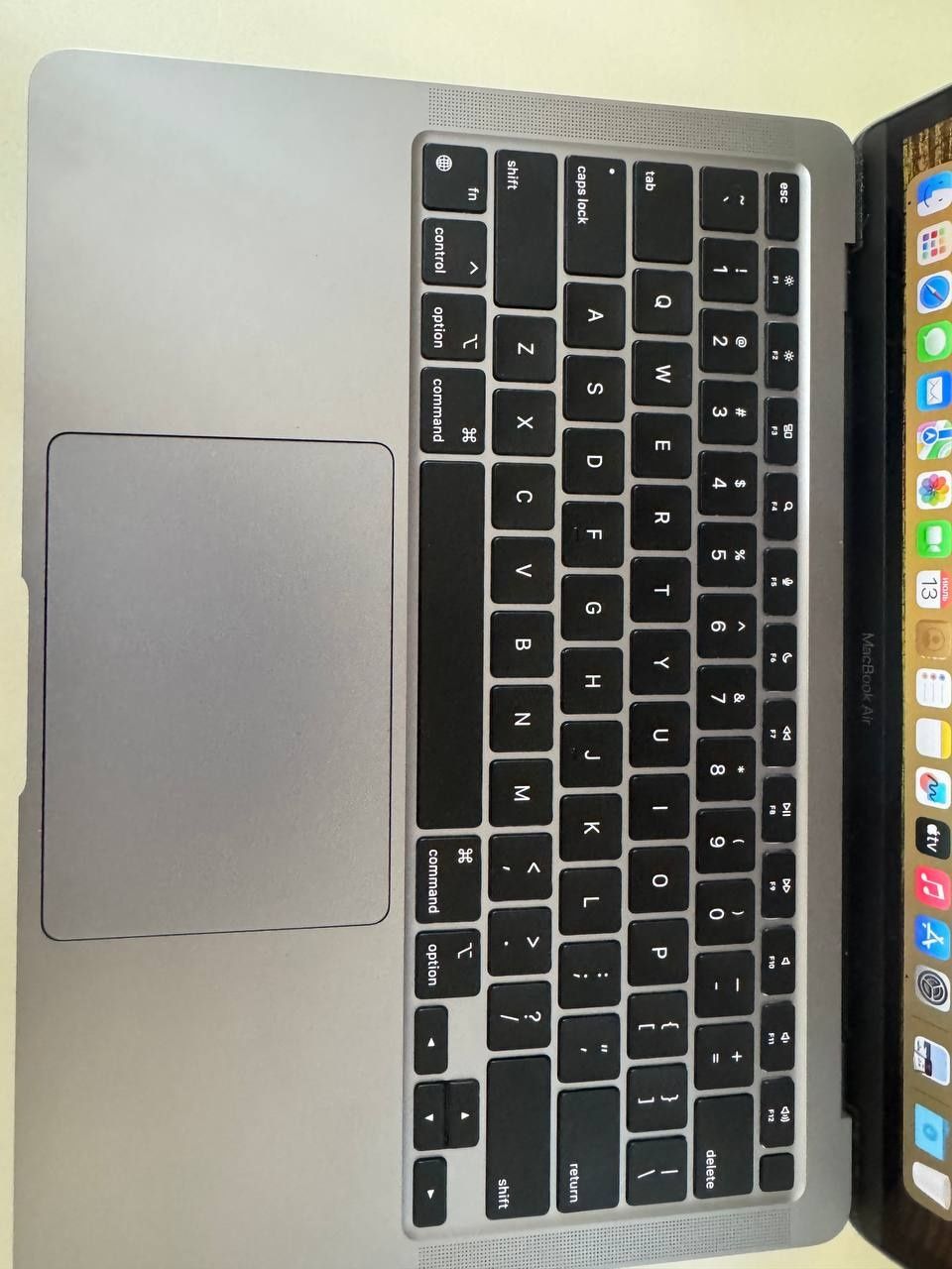 Apple MacBook Air M1