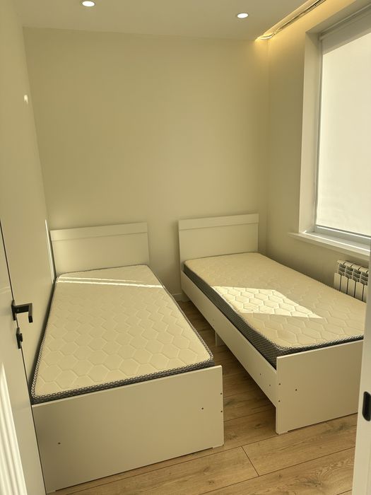 Кровати 2 шт Новые Срочная продажа