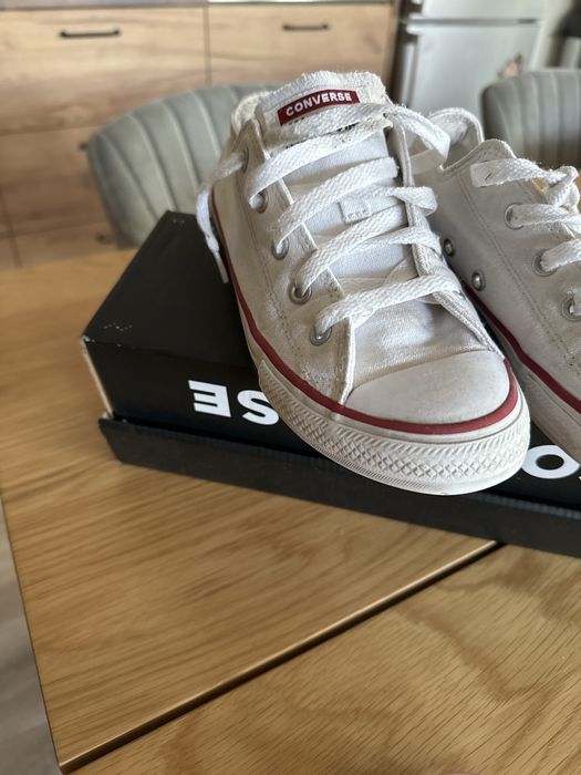 Бели кецове Converse 33.5