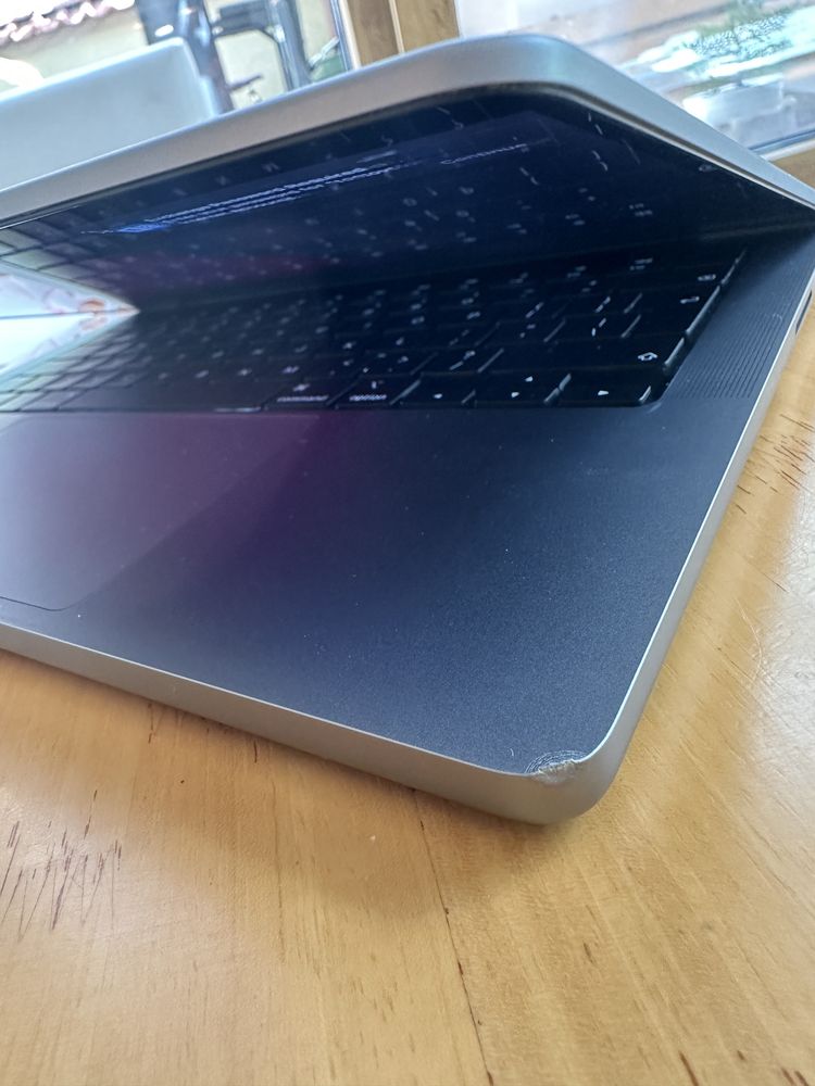 Apple MacBook Pro 14" 2021 M1 PRO 16RAM 1TB SSD