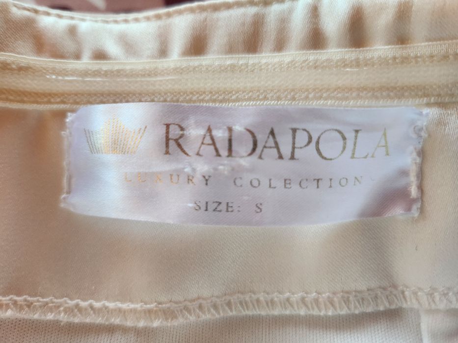Сатенена рокля RADAPOLA  Размер S