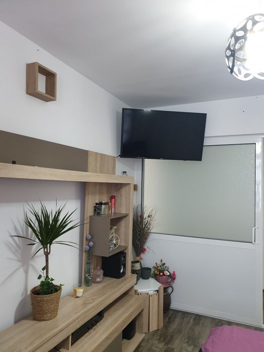 Apartament! Vand/schimb