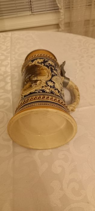 Vintage. Нова. Немска рисувана халба 31 см.