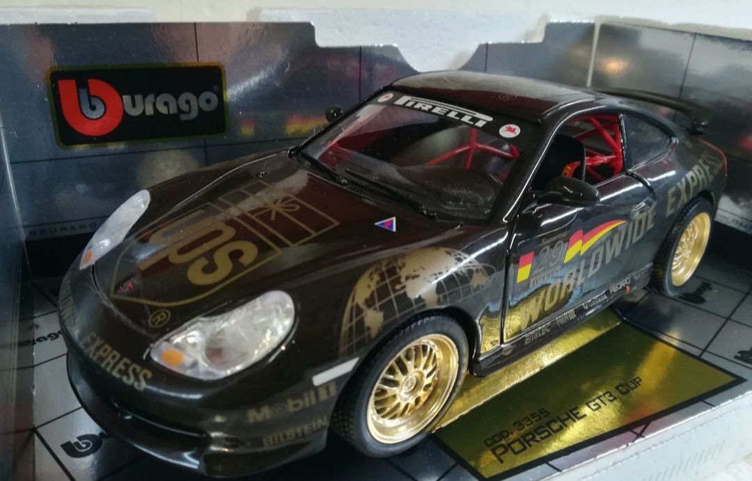 Porsche GT3 CUP
Scara 1:18
Bburago